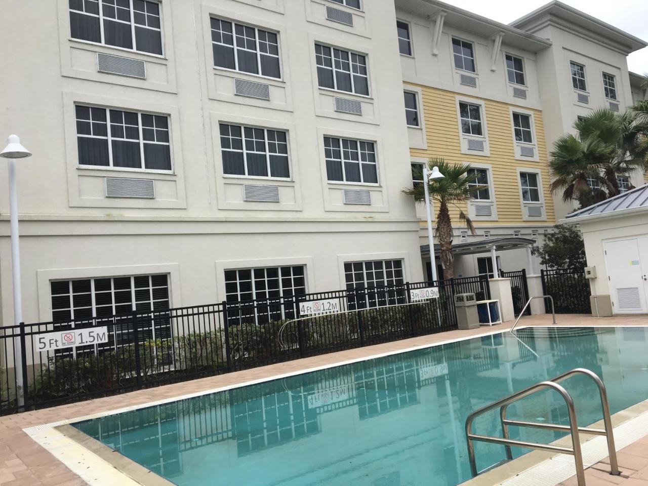 Palm Coast Hotel & Suites-I-95 Exterior photo